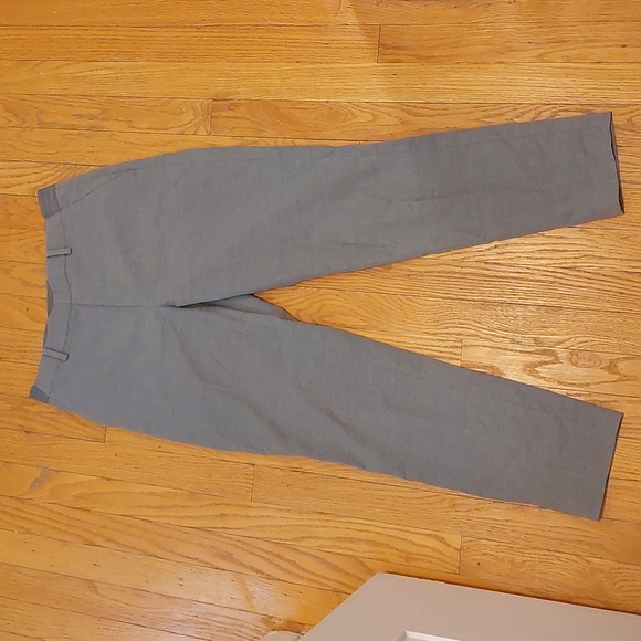 Light gray trousers - Picture 2 of 6